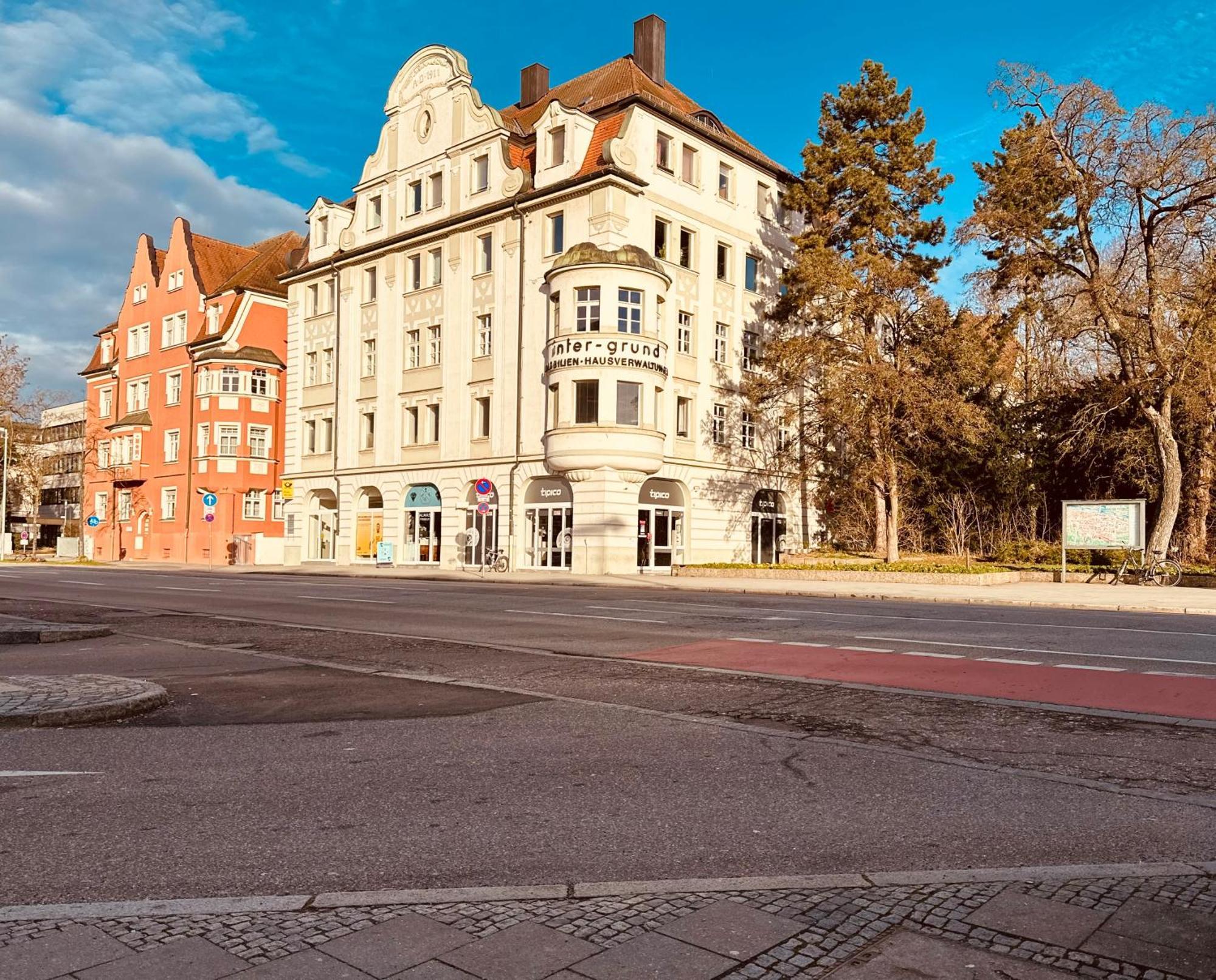 Grosszuegig Und Super Zentral Lägenhet Regensburg Exteriör bild